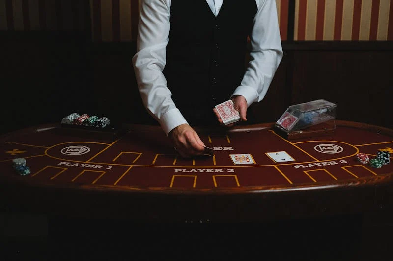 A Table for Two and a Game for Two: Romantic Evenings at Modern Casinos